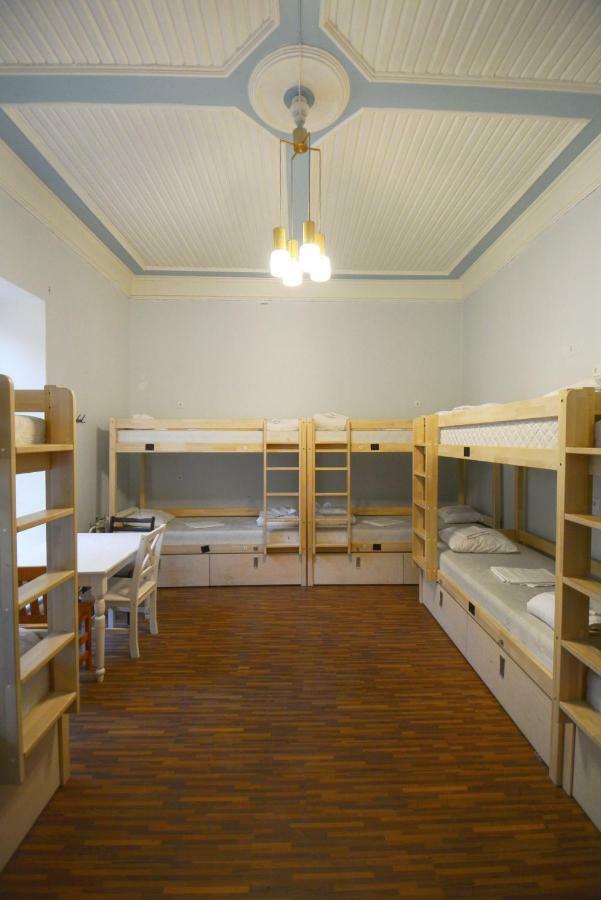 The Monks Bunk Hostel & Bar Tallinn Exterior photo