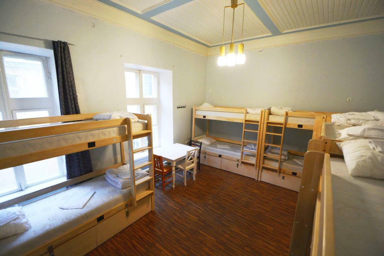 The Monks Bunk Hostel & Bar Tallinn Exterior photo
