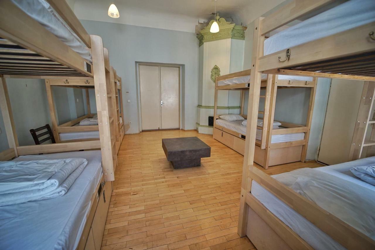 The Monks Bunk Hostel & Bar Tallinn Exterior photo