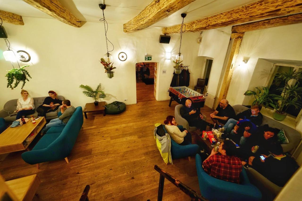 The Monks Bunk Hostel & Bar Tallinn Exterior photo